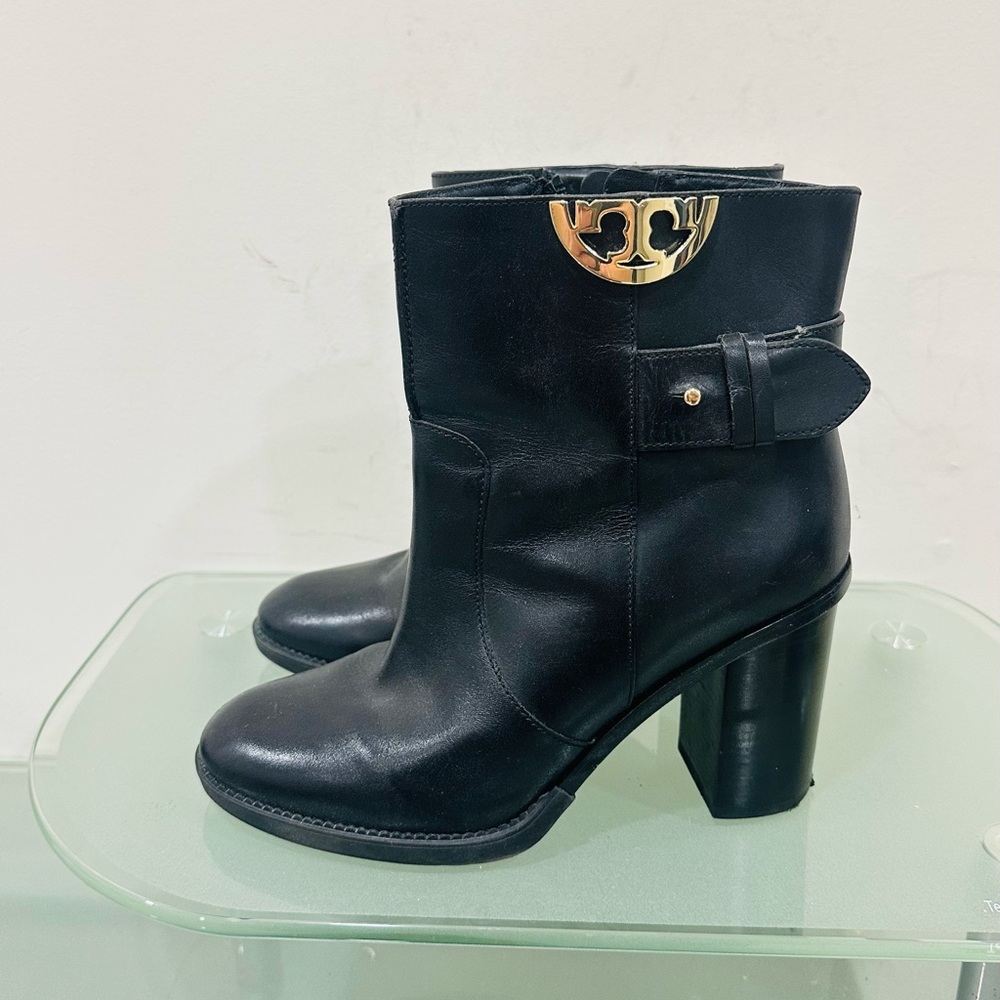 TORY BURCH‎ SIDNEY PERFECT BLACK Calf Leather GOLD Half Reva Ankle Bootie Sz 7